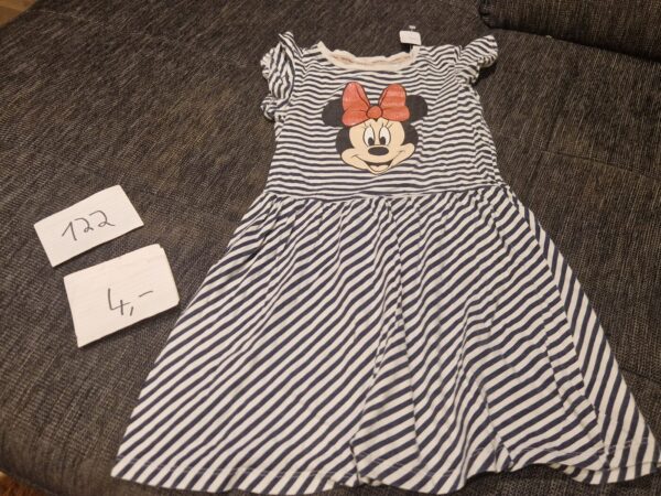 Kleid 122