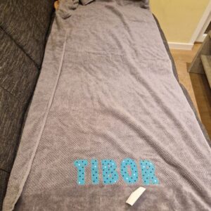 Handmade Handtuch Neu mit gesticktem Namen Tibor Duschtuch