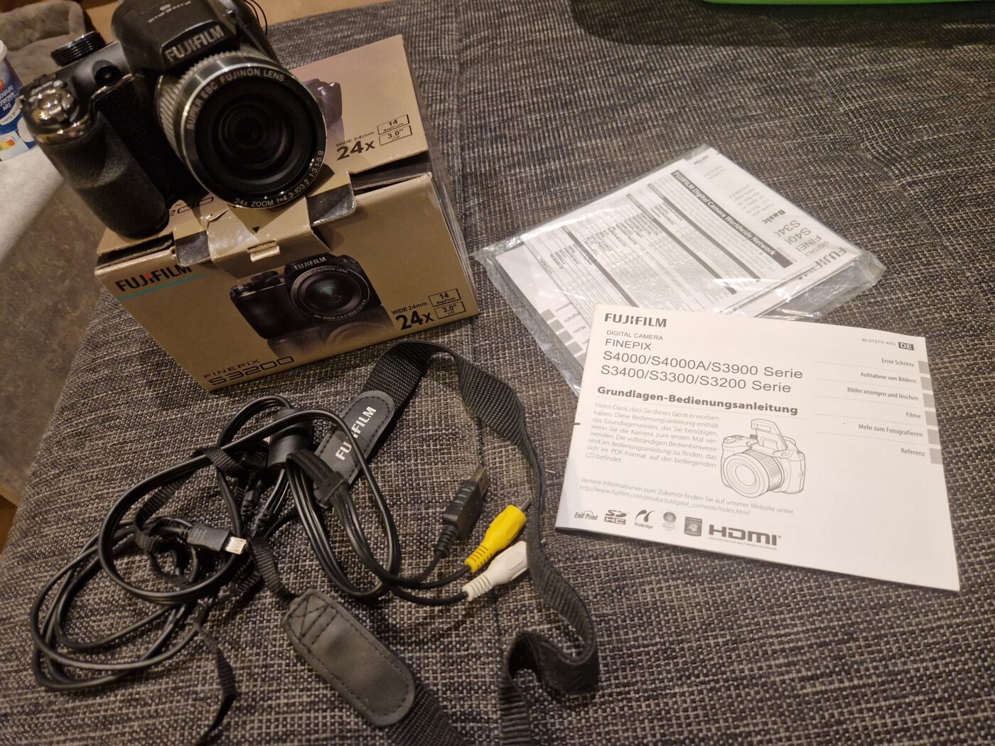 Kamera Fujifilm S3200 wie Neu