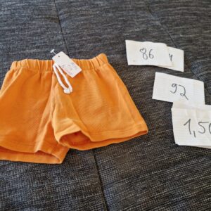 Kurze Hose 86