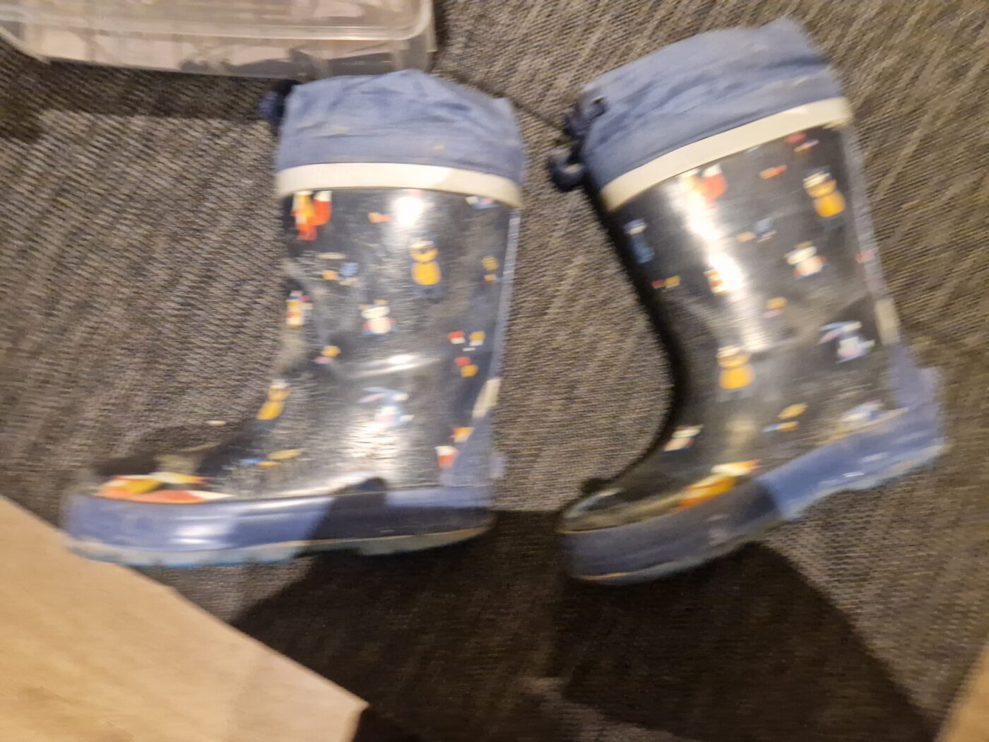 Schuh 28 Gummistiefel gefüttert