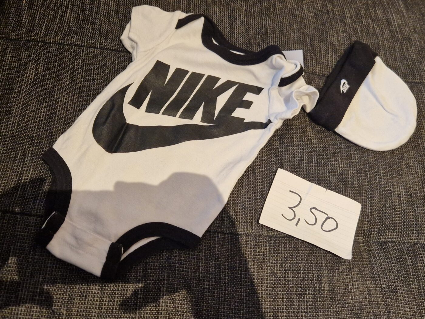 Set Nike 60-70cm Body kurz & Mütze