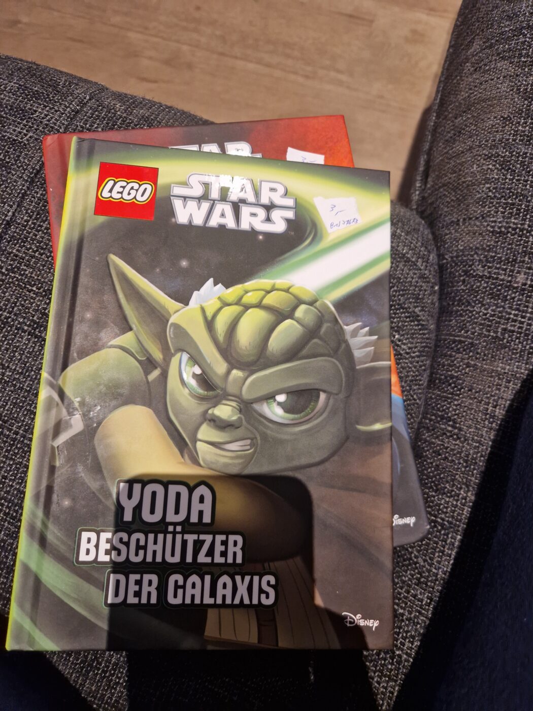 Buch Star Wars neuwertig Yoda Beschützer der Galaxis