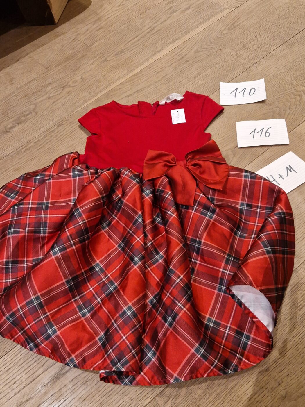 1. Hand Kleid 110 116