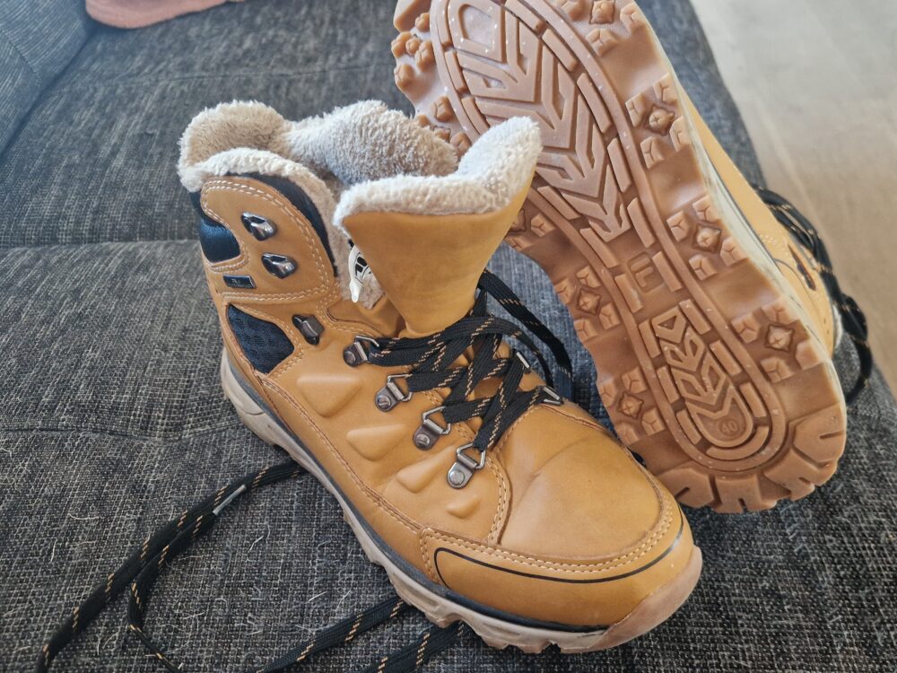 Schue 41 Fila gefüttert