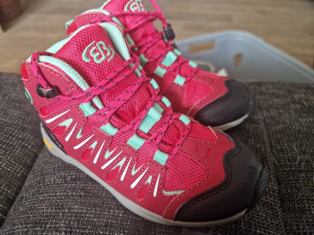 Schuhe 28 Bruetting