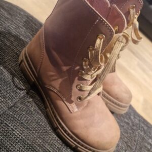 Schuhe 30