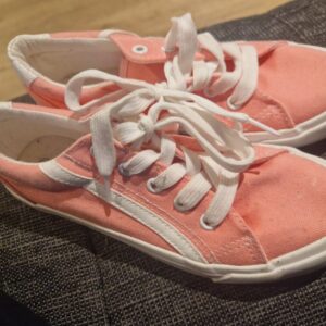 Schuhe 34