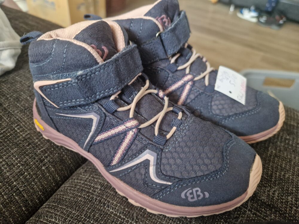 Schuhe 28 Bruetting