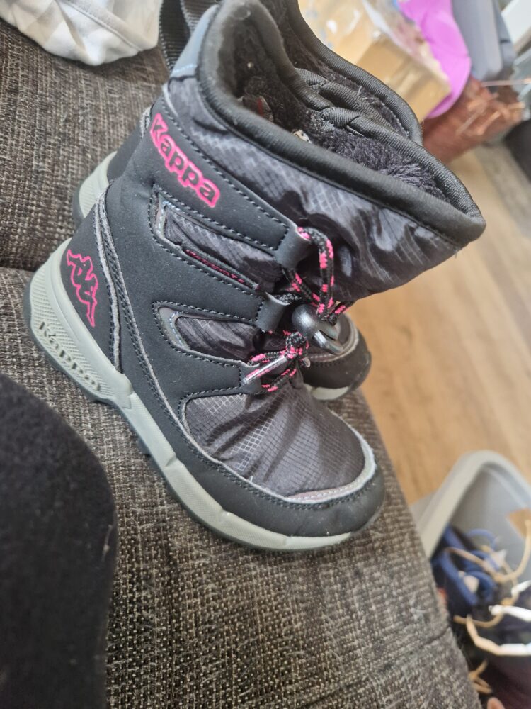 Schuhe 27 Kappa gefüttert