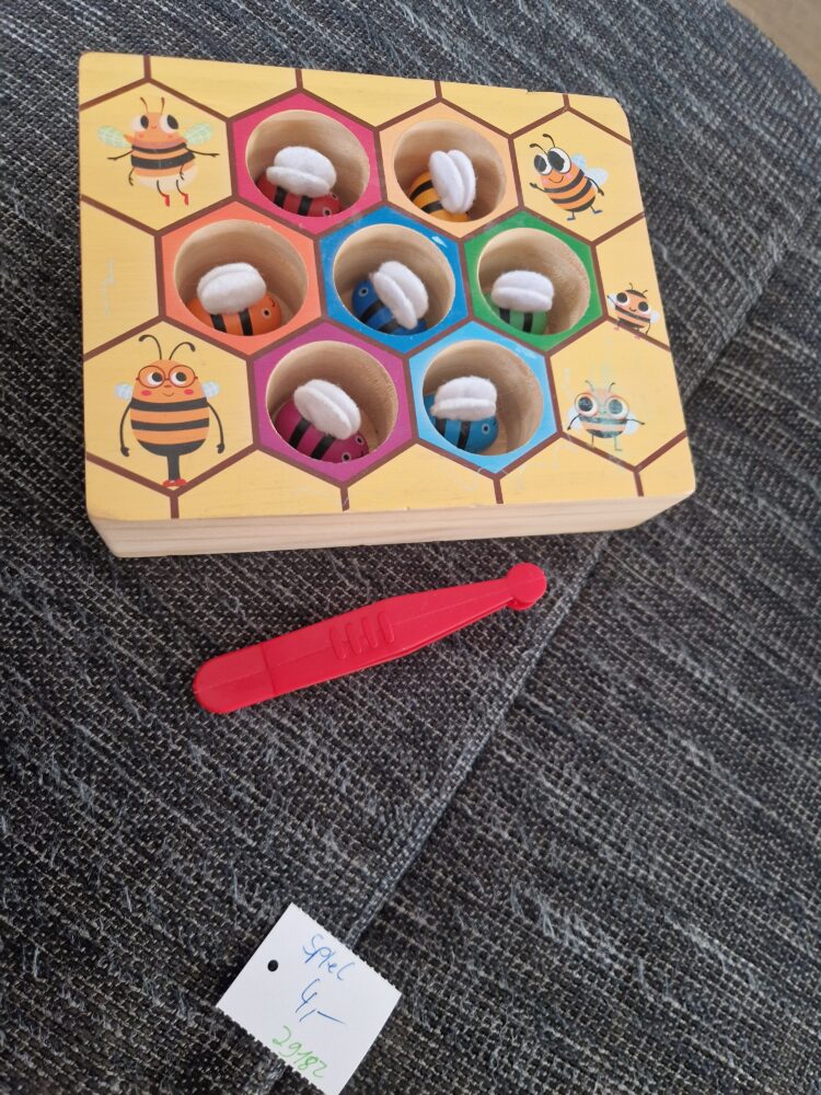 Holzspiel Greifspiel