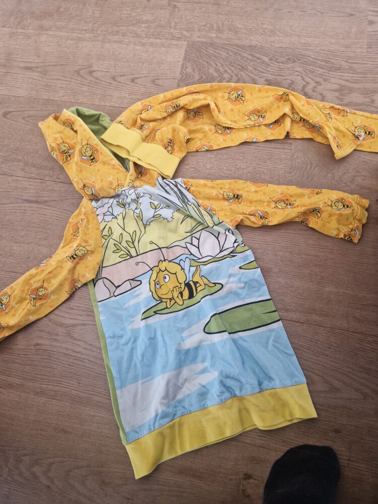 Handmade Oberteil und Hose lang ca 110 116