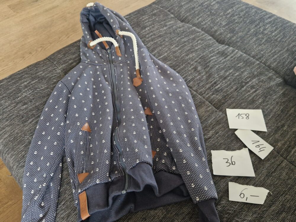Jacke 158 164 (Gr 36 fällt aber kleiner aus)