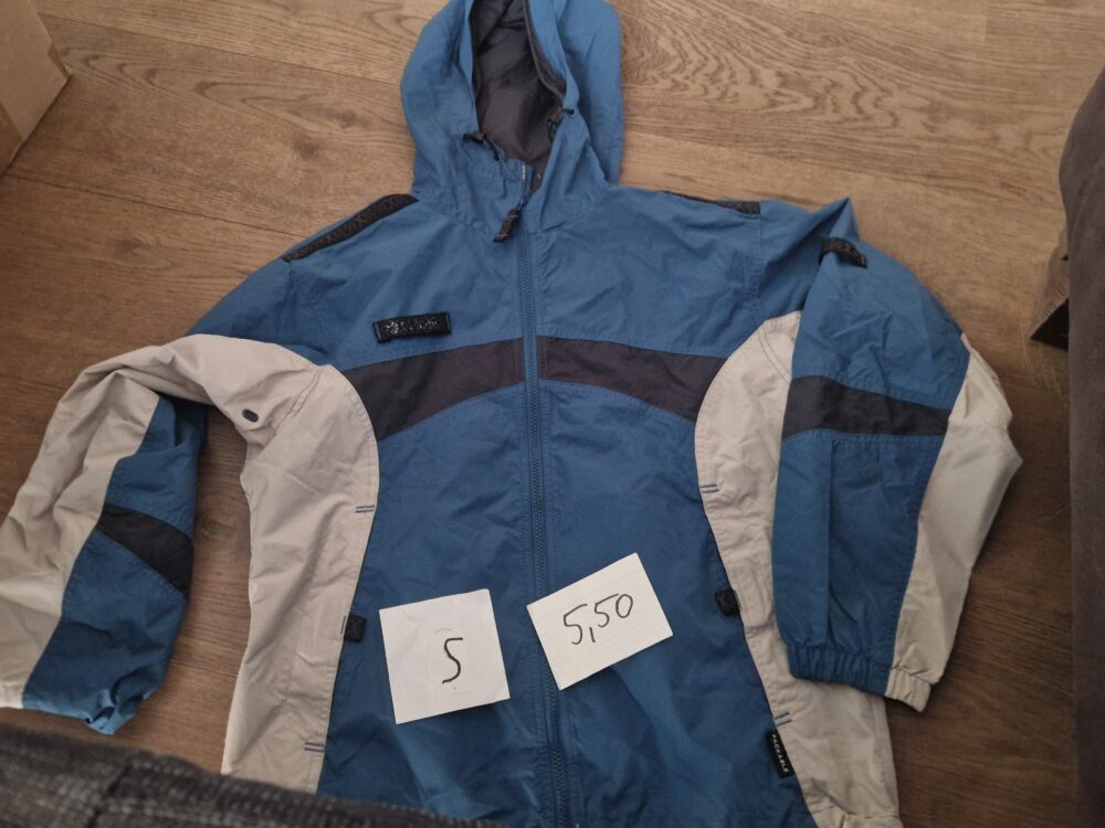 Jacke dünn Sportswear S