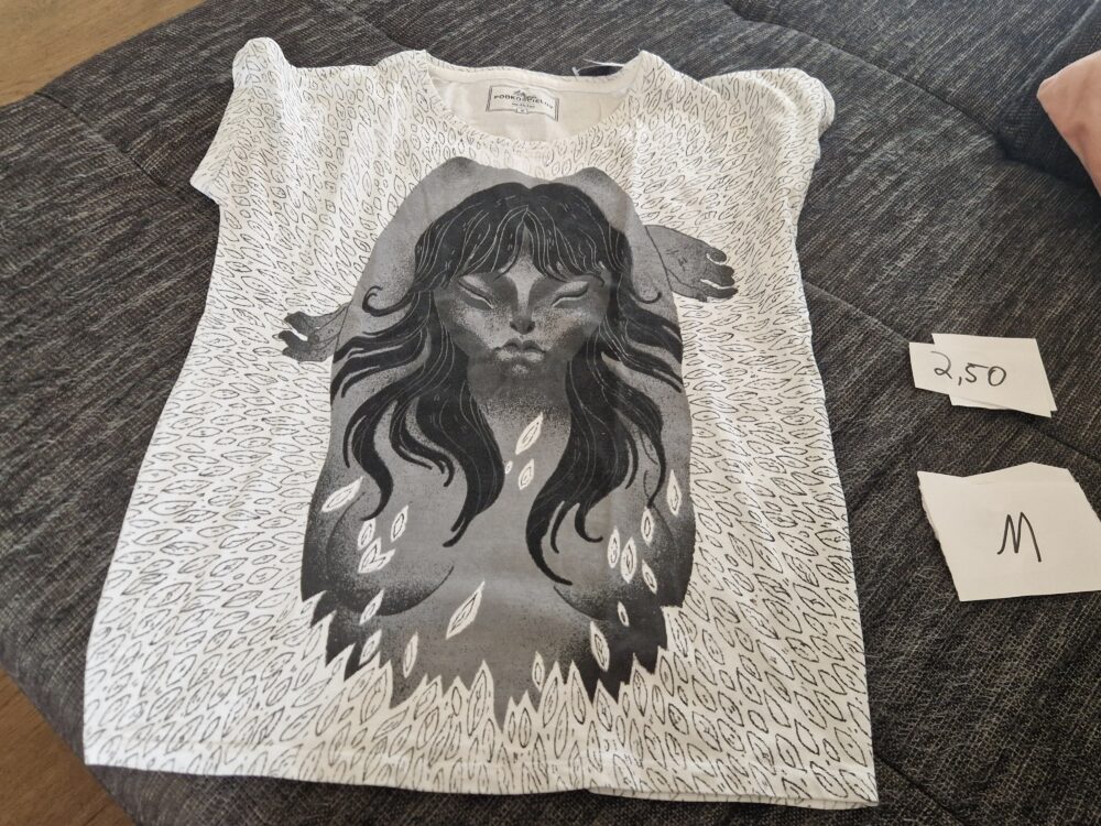 T Shirt M
