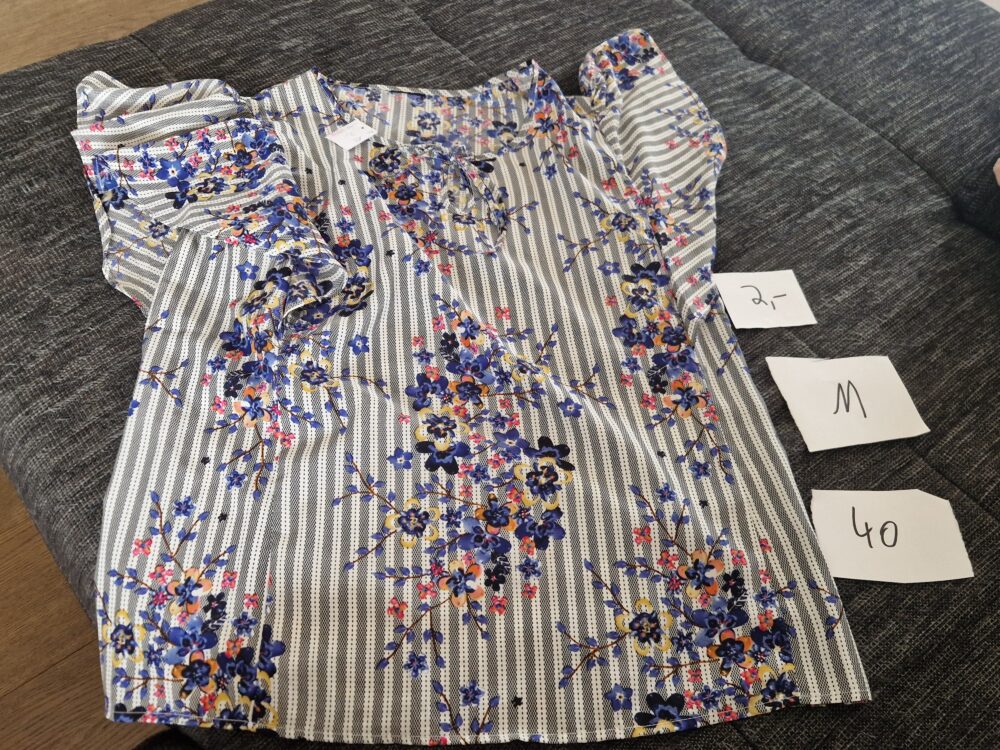 T Shirt M-L 40