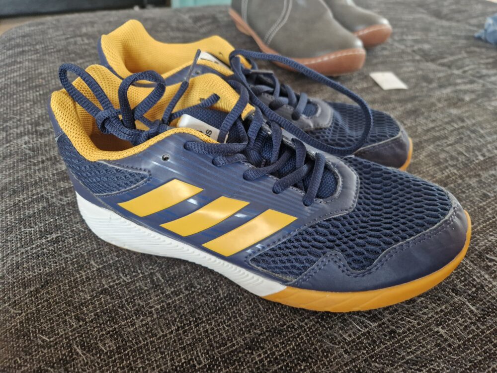 Schuhe Turnschuhe 37 1/2 Adidas