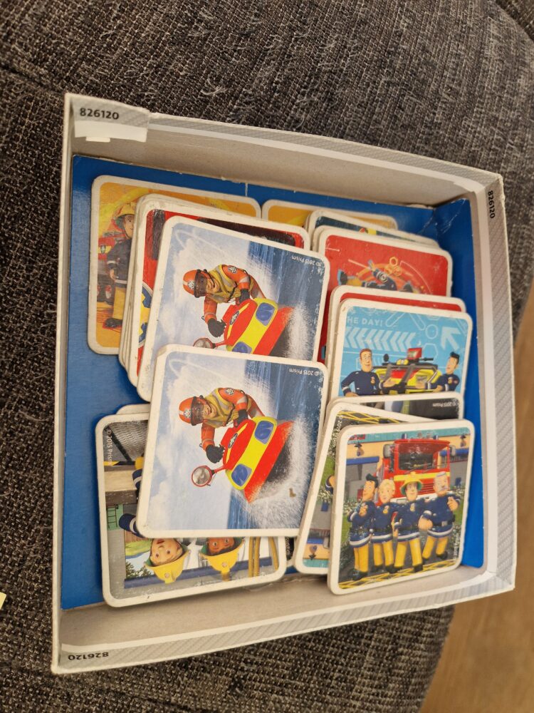 Spiel Memory Feuerwhrman Sam ab 2 Jahren ( Verpackung beschädigt)