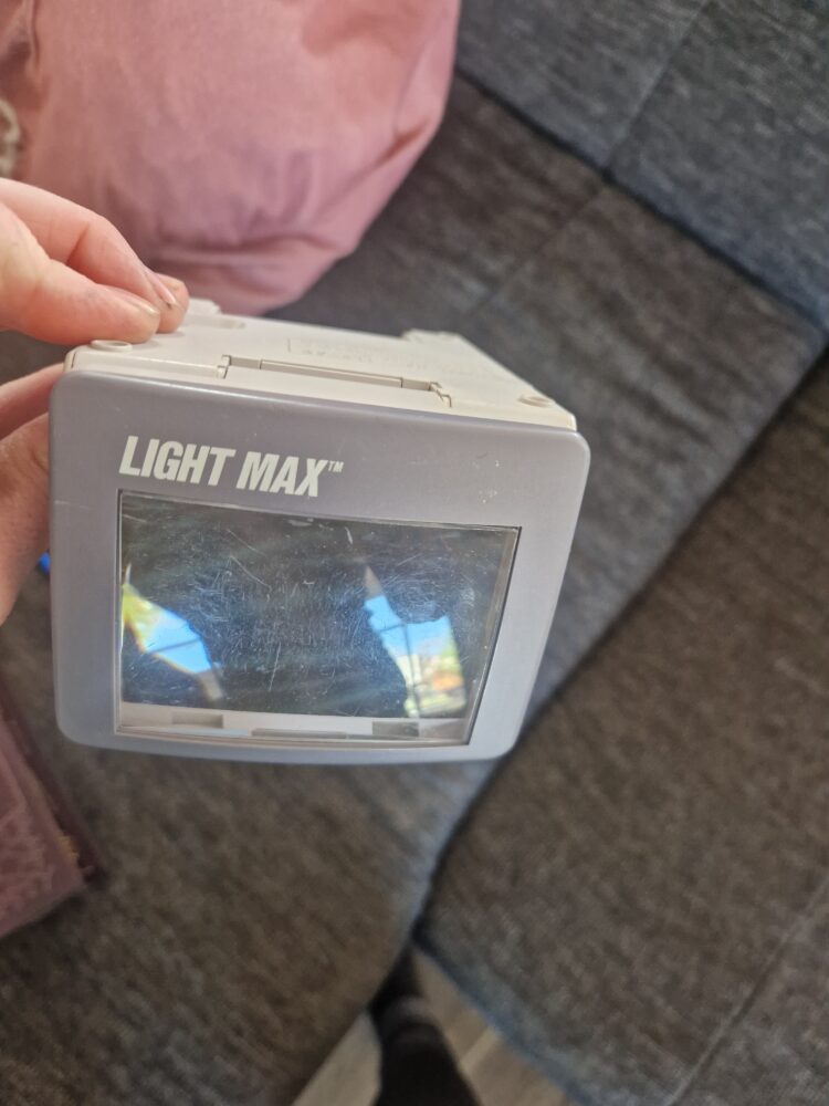 Gameboy Lupe ( Batteriefach fehlt)