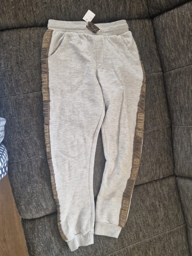 Hose lang 146