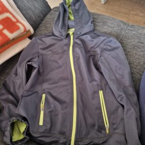 Jacke 146 152