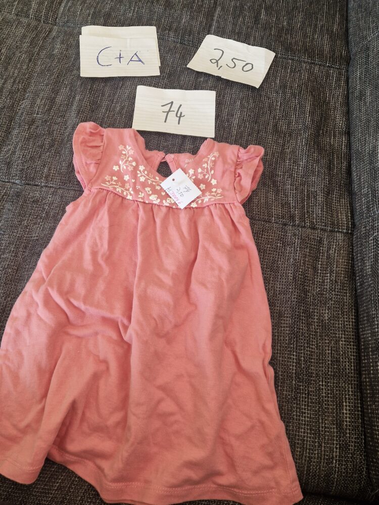 Kleid 74