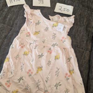 Kleid 98