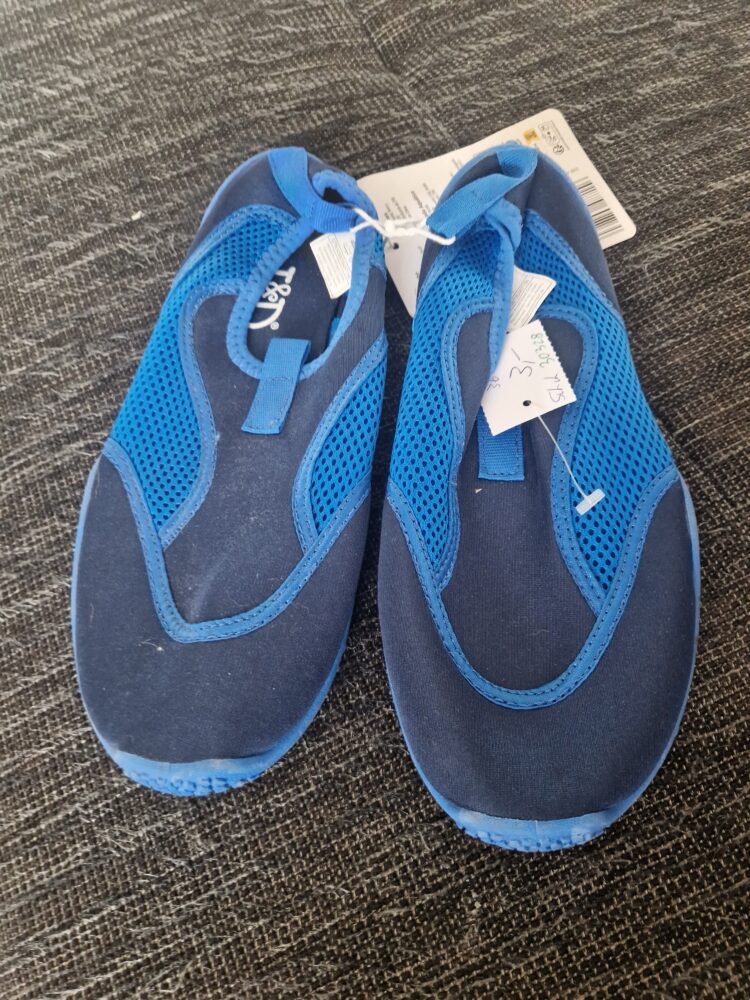 Schuhe 36 Badeschuhe Neu