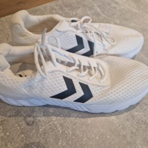 Schuhe Hummel 46