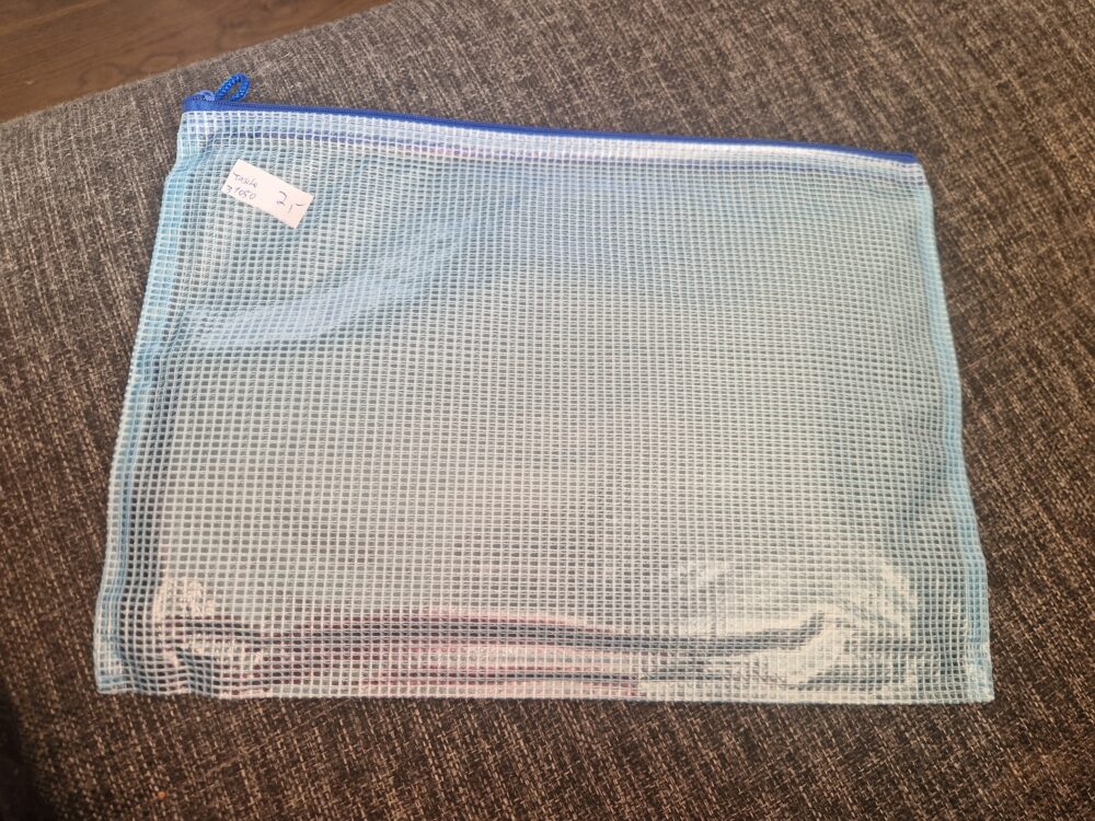 NEU Tasche Wasserfest Größe L 33 B 24