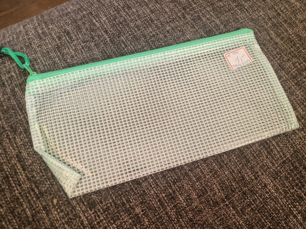 NEU Tasche Etui wasserfest L 23 B 12