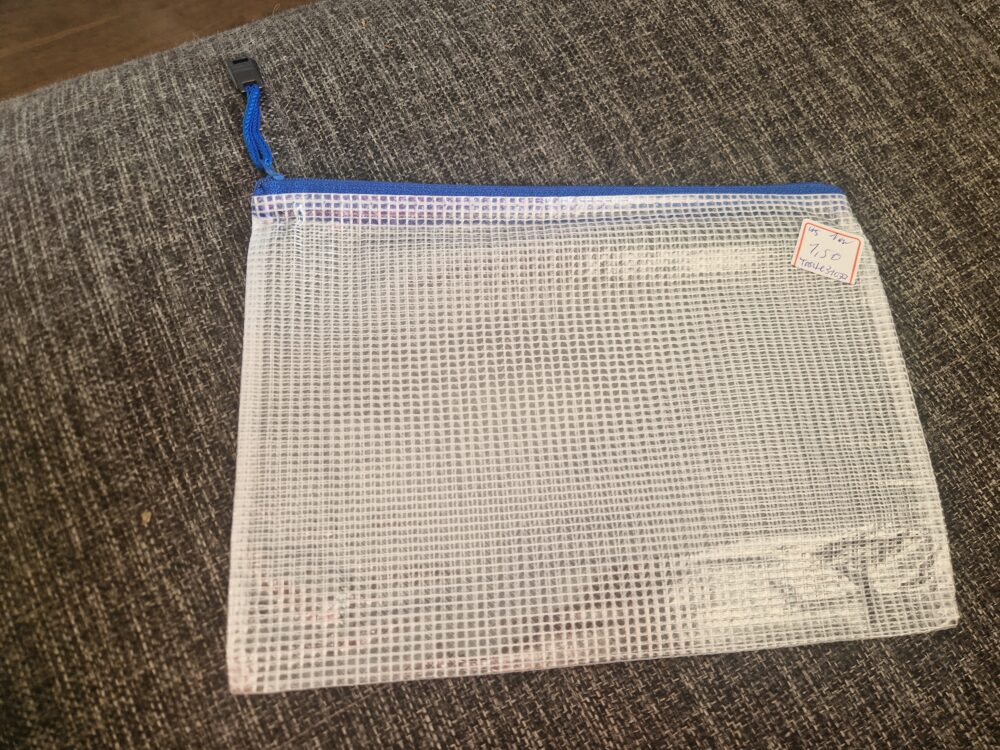 NEU Tasche Wasserfest L 24 B 18 Etui